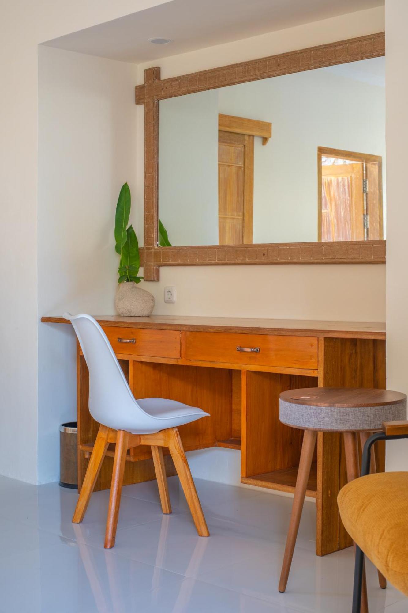 Tanis Village - Luxury Villas Gili Islands Exterior photo