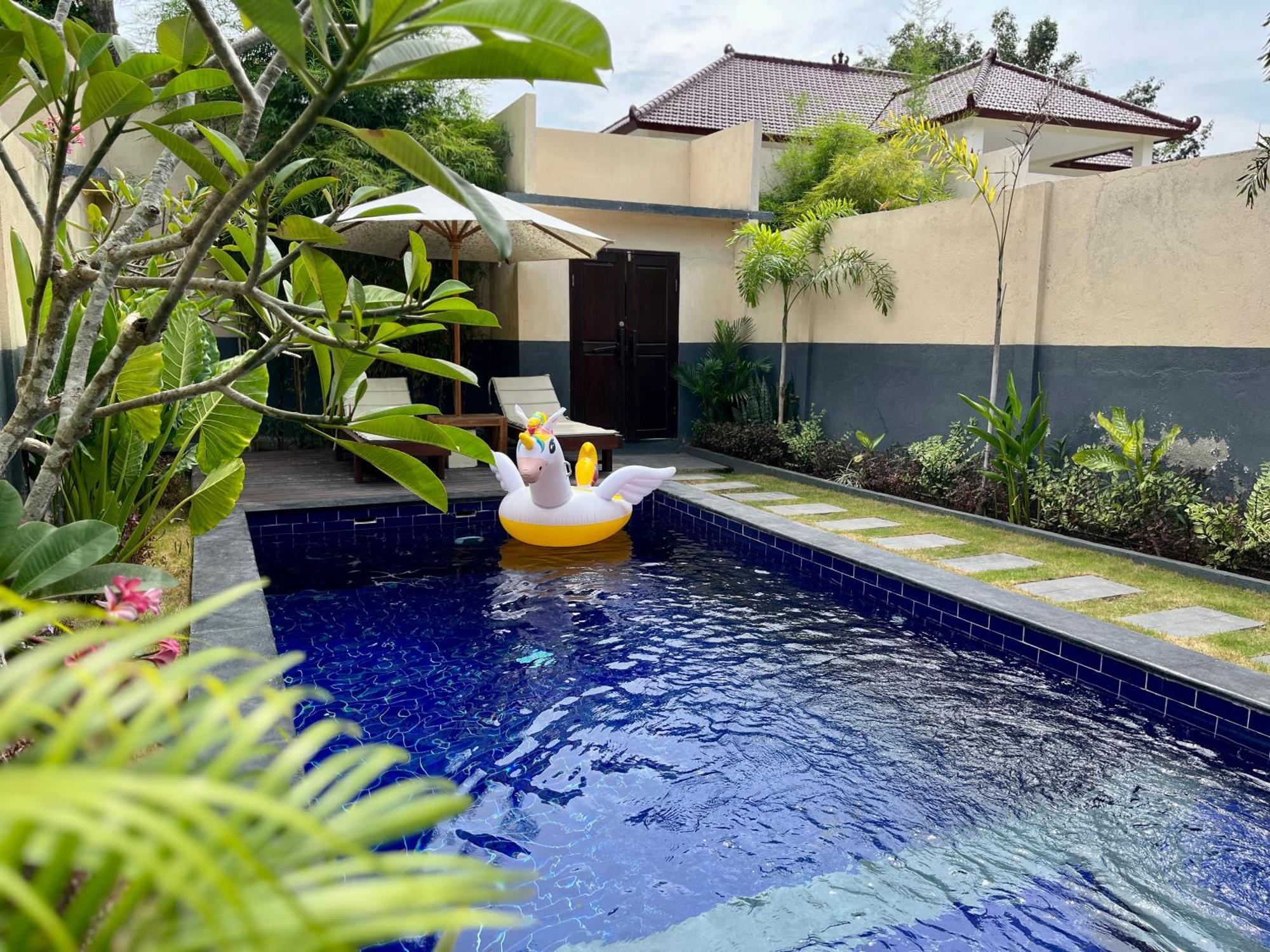 Tanis Village - Luxury Villas Gili Islands Exterior photo